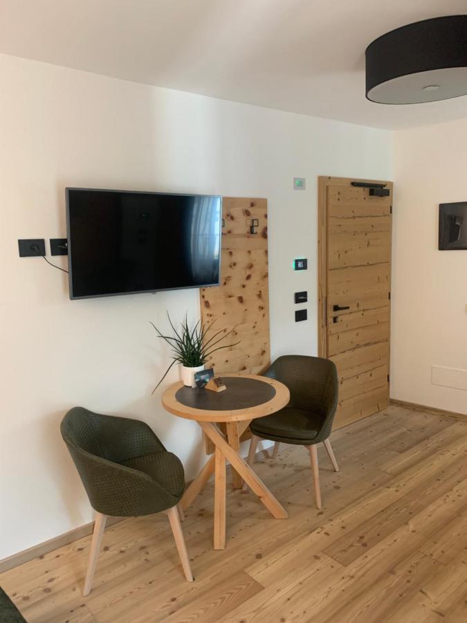 Ai Spiazzi Hotel Mezzocorona Eksteriør billede