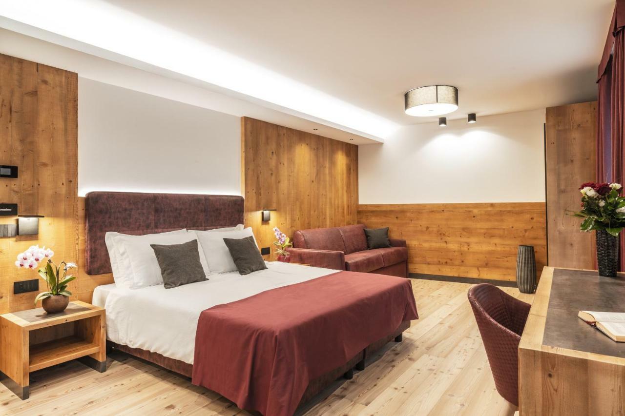 Ai Spiazzi Hotel Mezzocorona Eksteriør billede